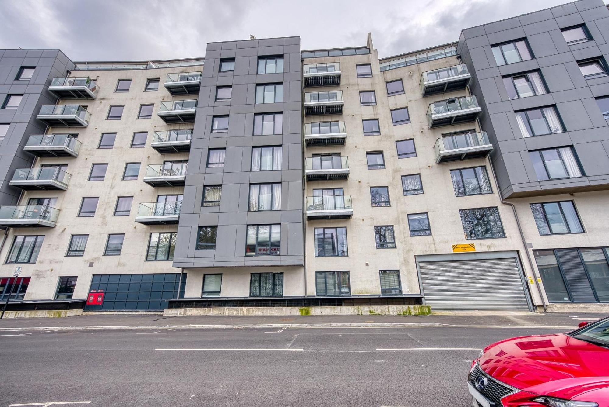 1 Bedroom Ocean Village Luxurious, Stylish & Cosy Apartment, Central Location In Southampton, Sleeps 4 - Summer Special Offer! - By Blue Puffin Stays Extérieur photo